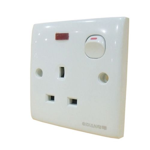 5pcs socket plug wall power socket 13a 250vwall outlet uk standard new switched for sale