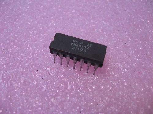 Qty 1 Plessey MN9102 Quad Latch with non-volatile Memory IC Ceramic 14 Pin - NOS