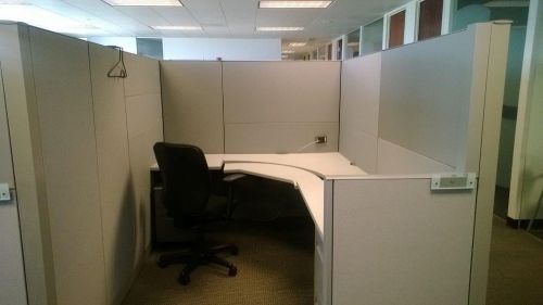 (55) 6x8 and (20) 4x4 Steelcase Cubicles 1 Lot