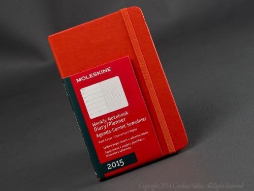 Moleskine 2015 Red Weekly Planner Small Pocket-Sized 12-Month Red 3 1/2 &#034; X 5 1/2 &#034;