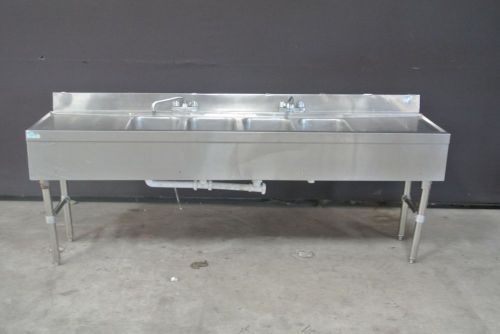 4 Compartment Bar Sink with 2 Faucets and Drying Area