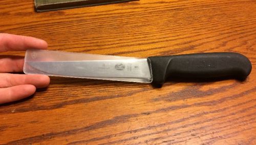 Victorinox 40612 6&#034; Stiff Extra Wide Straight Blade Boning Knife