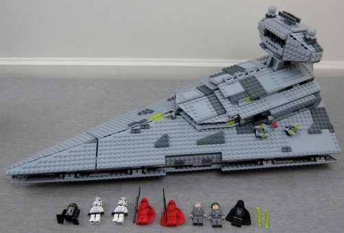 Lego 6211 Star Wars IV-VI Imperial Star Destroyer Complete w/ Minifigs