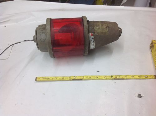 Federal Signal Beacon Ray 27S Rotating  Red Warning Strobe Light DAMAGED