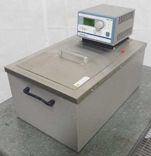 C114442 VWR 1136-2D Digital Heated Recirculating Bath 25-Liter, 0.001 resolution