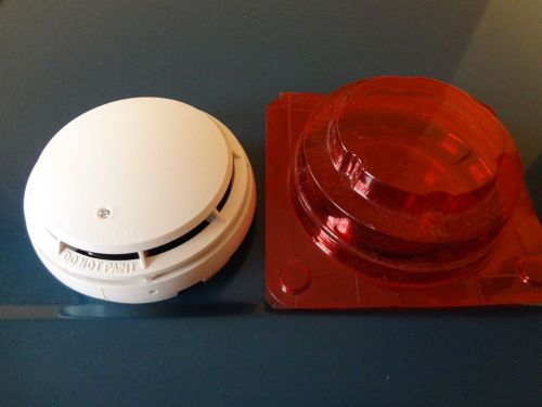 BRAND NEW SIMPLEX 4098-9601 PHOTOELECTRIC SMOKE DETECTOR FREE SHIPPING !!!