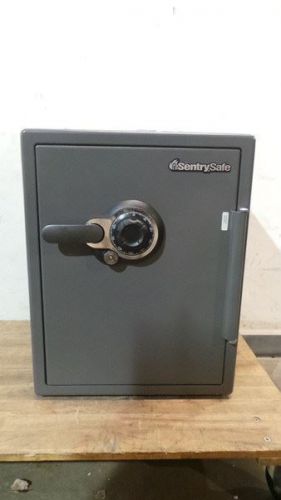 Sentry Safe SFW205DPB 2.05 Cu Ft Steel Combination Dual Key Fire Safe