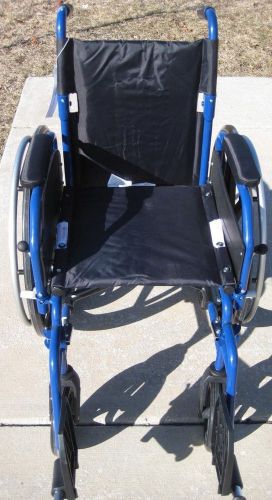 New Medline Excel Hybrid 2 Wheelchair Chair 300 lb Load Cap. Model B131203355