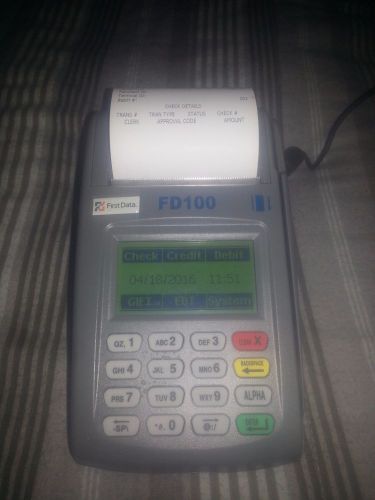 FirstData FD100 Credit Card Terminal with Power Adapter and Phone Cable