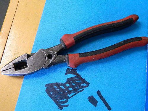 Southwire SCP9  9 Inch High Leverage Side Cutting Pliers