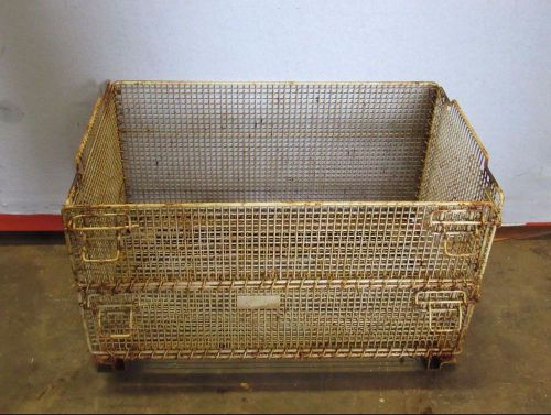PALLETAINER COLLAPSE ABLE WIRE BASKETS 32X18X20