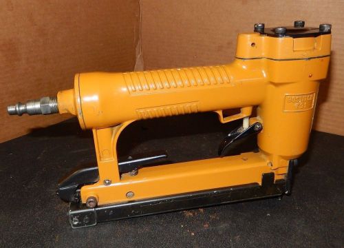 BOSTITCH T31 PNEUMATIC STAPLER &amp; BRAD TOOL - FOR PARTS