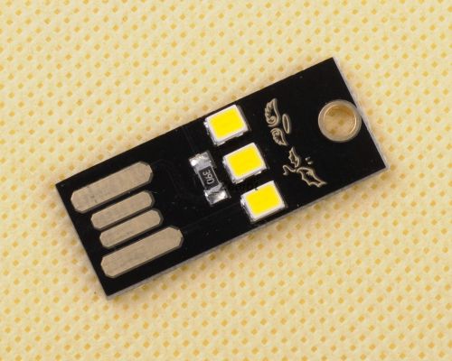 NEW Ultra-small Ultra-thin mini USB Lamp Keyboard Lamp Move Power 0.2W 5V