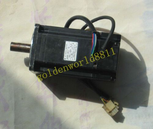 Yaskawa AC servo motor SGME-08AF12 good in condition for industry use