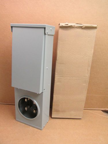 NIB SIEMENS METER POWER OUTLET PANEL 60 AMP 1 PHASE 3 WIRE 120/240V 20 A GFI 3R