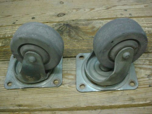 Set of (2) Used Bassick model 461 casters 3-3/4&#034;