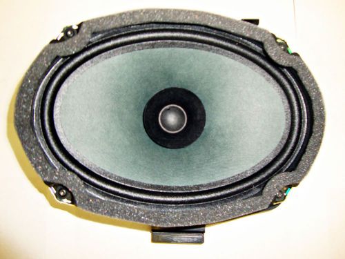 New Panasonic Speaker 6X9 Part-10338534B   14016NAD