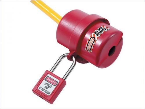 Master Lock - Lockout Electrical Plug Cover Small for 120 - 240 Volt.