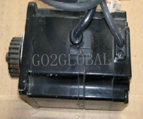 servo motor SGMPH-04A1A-YR11 Yaskawa Used 60 days warranty