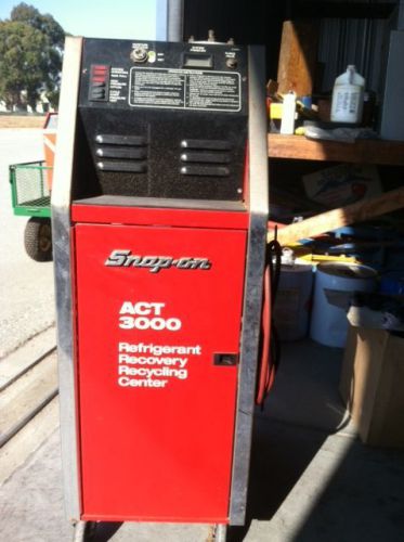 Snap On refrigerant recovery cart R12