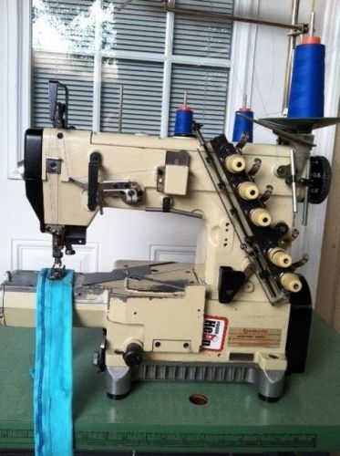 INDUSTRIAL SEWING MACHINE YAMATO 3 NEDLE ROUND HEAD COVERSTICH  $875.00