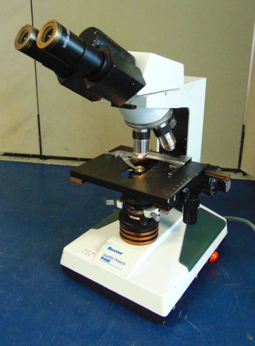 Baxter M4000 Laboratory Microscope- Powers On! Nice Cover Included - S573