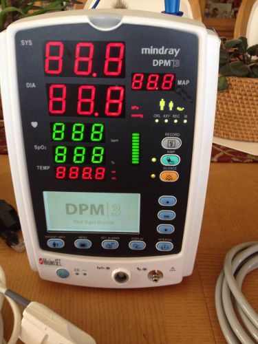Mindray DPM 3 Vital Signs Monitor NIBP SAO2 Temperature Printer Wall Bracket