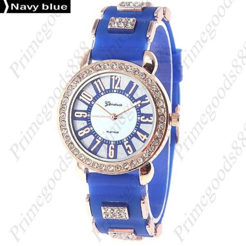 Round Rhinestones Rubber Band Lady Ladies Wrist Quartz Wristwatch Women&#039;s Blue