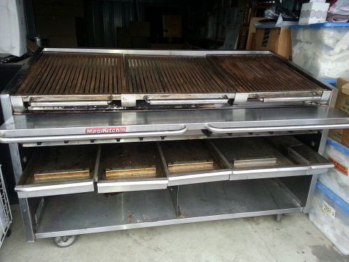 MAGIKITCH&#039;N CHARBROILER 60&#034; NATURAL GAS W/CASTERS