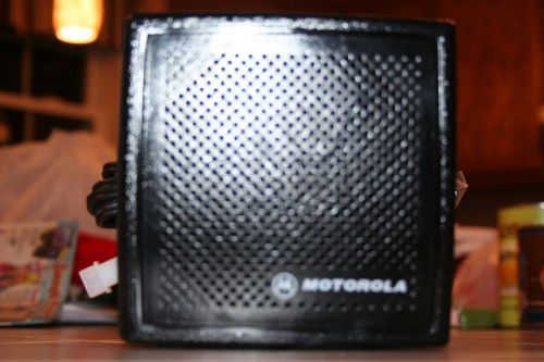Motorola Speaker Model HSN4031B Brand New Never Used