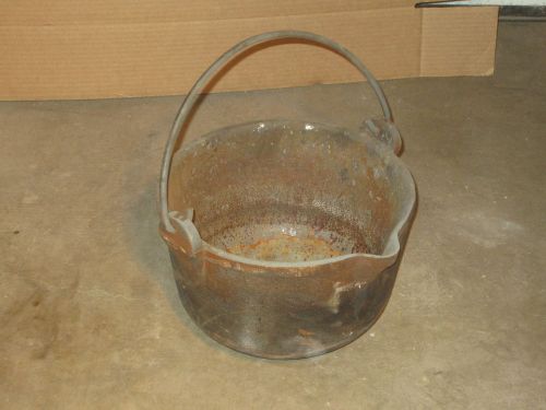 Large Cast Iron Melting Pot for Molten Liquids 12 1/4&#034; across x 8&#034; high