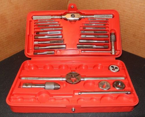 ACE TR 88 TAP AND DIE SET - INCOMPLETE SET