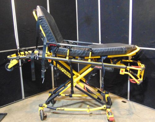 Stryker 6082 mx-pro r3 ambulance cot with all straps-oxygen bottle holder s2232 for sale