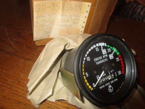 Oliver tractor White 2255,2-135,2-155,4-150,2-180 BRAND NEW tachometer N.O.S