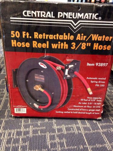50&#039; Retractable Air/Water Hose Reel with  3/8 &#034;  Hose central pneumatic