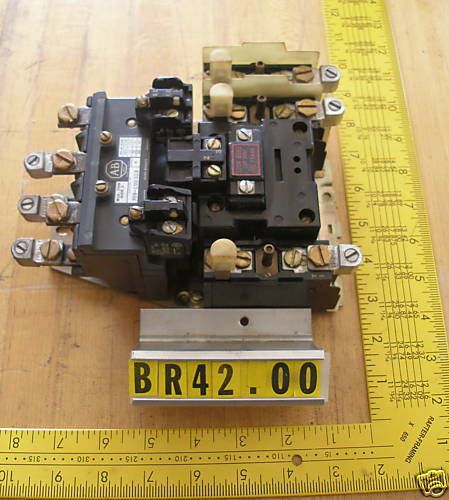 Motor contactor w/ 3 over-load relays   (br 42.00) for sale