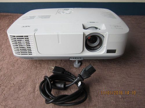 NEC  Multimedia Projector M260X. 95% Remaining Lamp Hrs. Original Lamp + P Cord