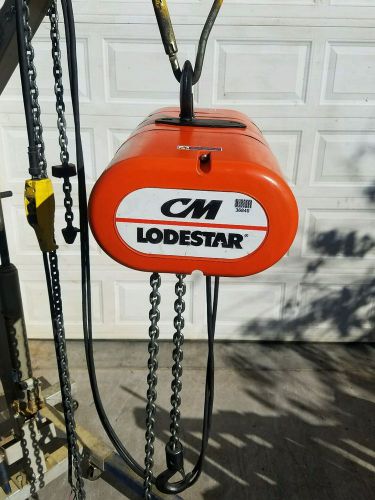 Cm lodestar 1 ton electric chain hoist for sale