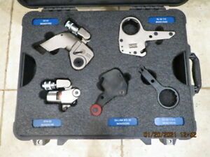 New Atlas Copco Hydraulic Torque Wrench Tool Set RT101  Pelican 1560 Safe Case