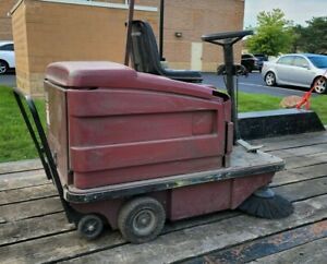 2000 PowerBoss Riding 24V RS50E Floor Sweeper &amp; Charger