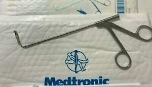 Medtronic xomed Surgical ENT and sinus instruments 3711062  w/ suction Brand New