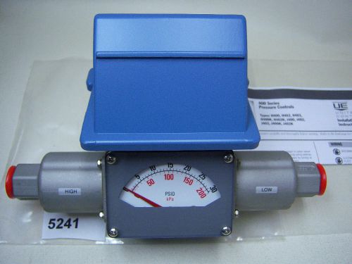(5241) united electric pressure switch 3-30 psid 316ss 1/2&#034; j400ks147b for sale