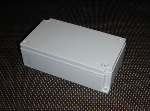 Enclosure 4&#034;x 7&#034;x 2 1/4&#034; polycarbonate corrosion water proof 15p box for sale