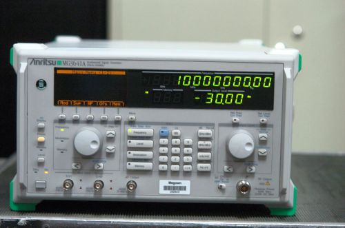 Anritsu / wiltron mg3641a 125 khz to 10400 mhz rf synthesized signal generator for sale