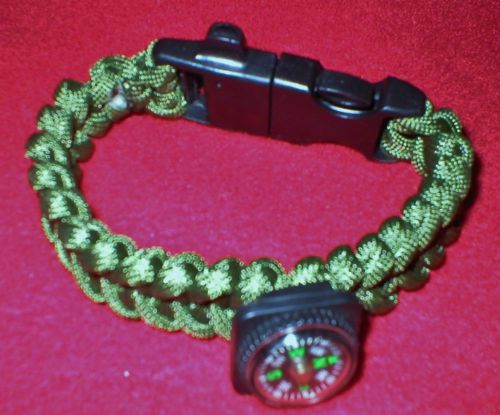 The Ultimate Paracord Survival Bracelet