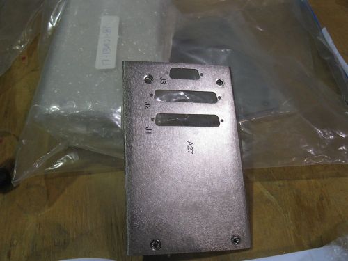 Metal Face Plate RS232 Brand New Lot of 5 17-136121-81