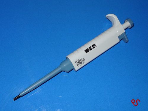Pipetter 0.1-2.5ul, volume adustable, autoclavable pipette, pipet, pipettor, new for sale