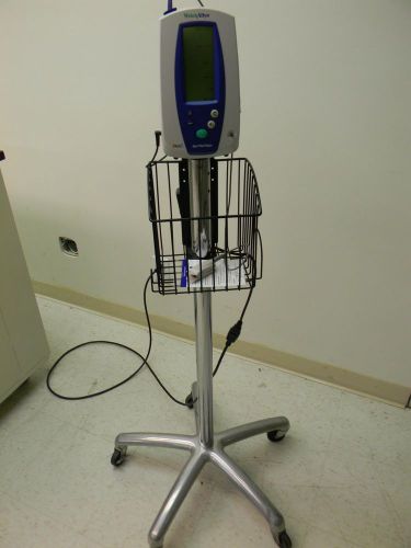 Welch allyn spot vital signs 420 monitor 42ntb w/ spo2  probe and rolling stand for sale