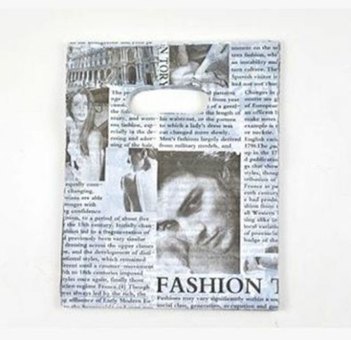 50x Fashion Newspaper style Plastic shopping bags w/ handle for clothes 25x35cm