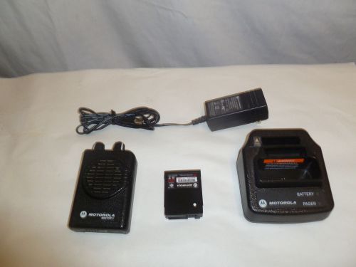 Motorola Minitor V Stored Voice Fire EMS Pager 151-158.9 MHz VHF w Charger b